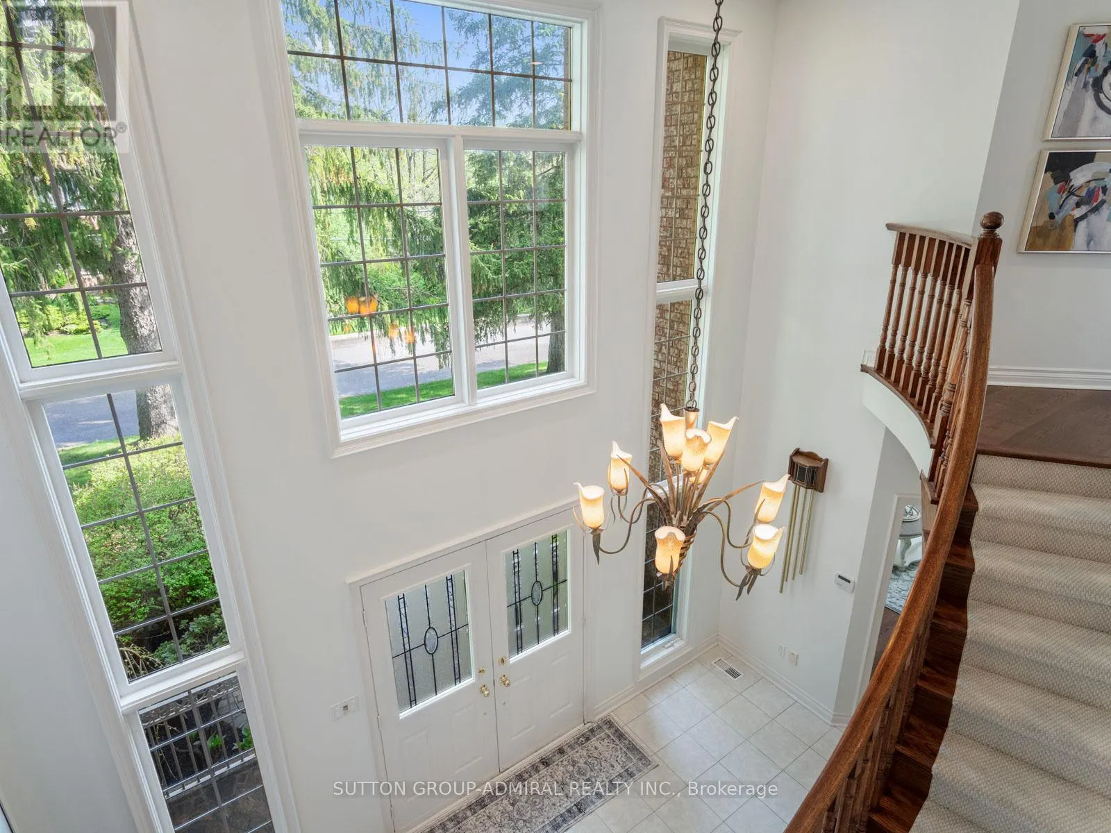 8 TIVOLI AVENUE