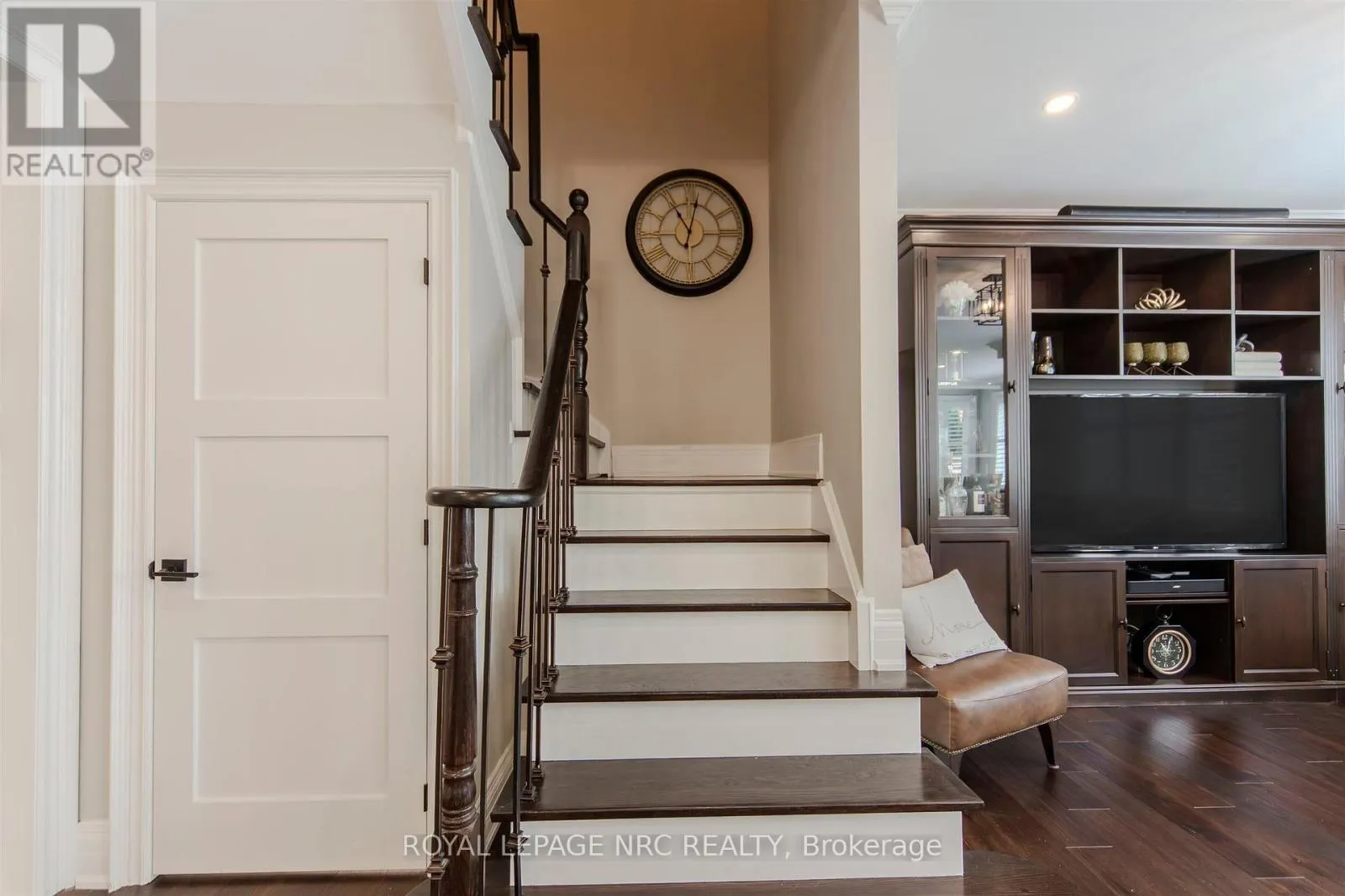 29 GRAPEVINE DRIVE