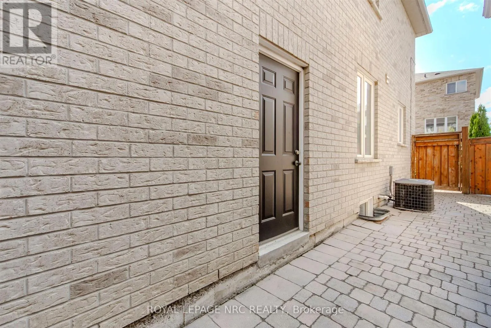 29 GRAPEVINE DRIVE