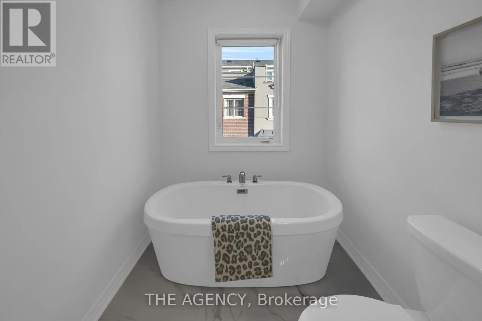33 BRUCE BOYD DRIVE