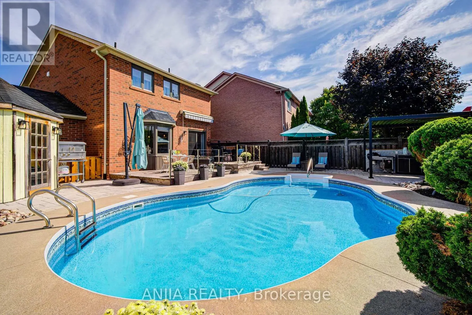19 REDPOLL AVENUE