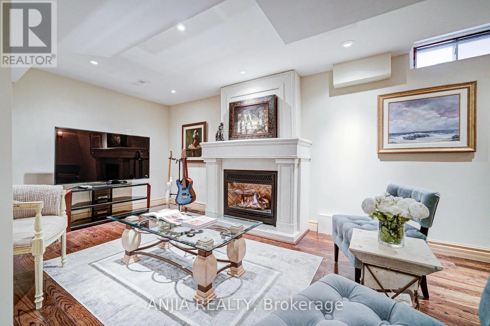 19 REDPOLL AVENUE