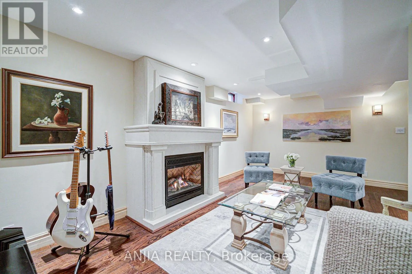 19 REDPOLL AVENUE