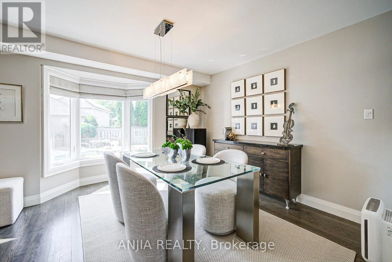 19 REDPOLL AVENUE