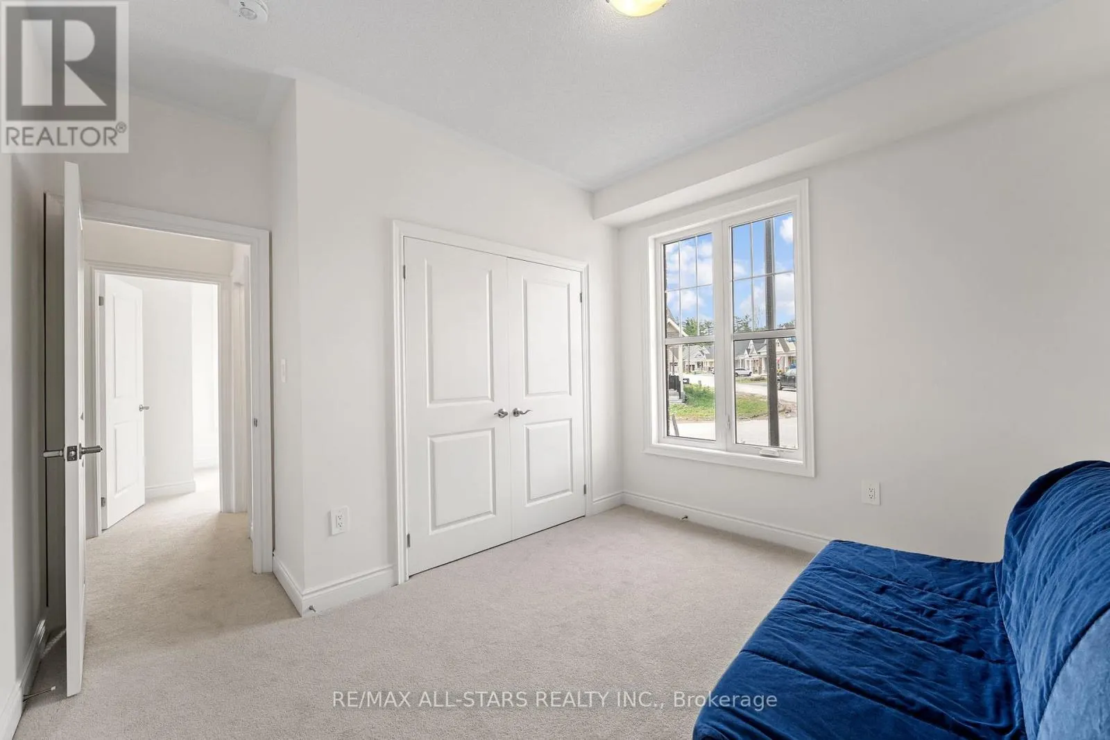 4 PALMIRA DRIVE