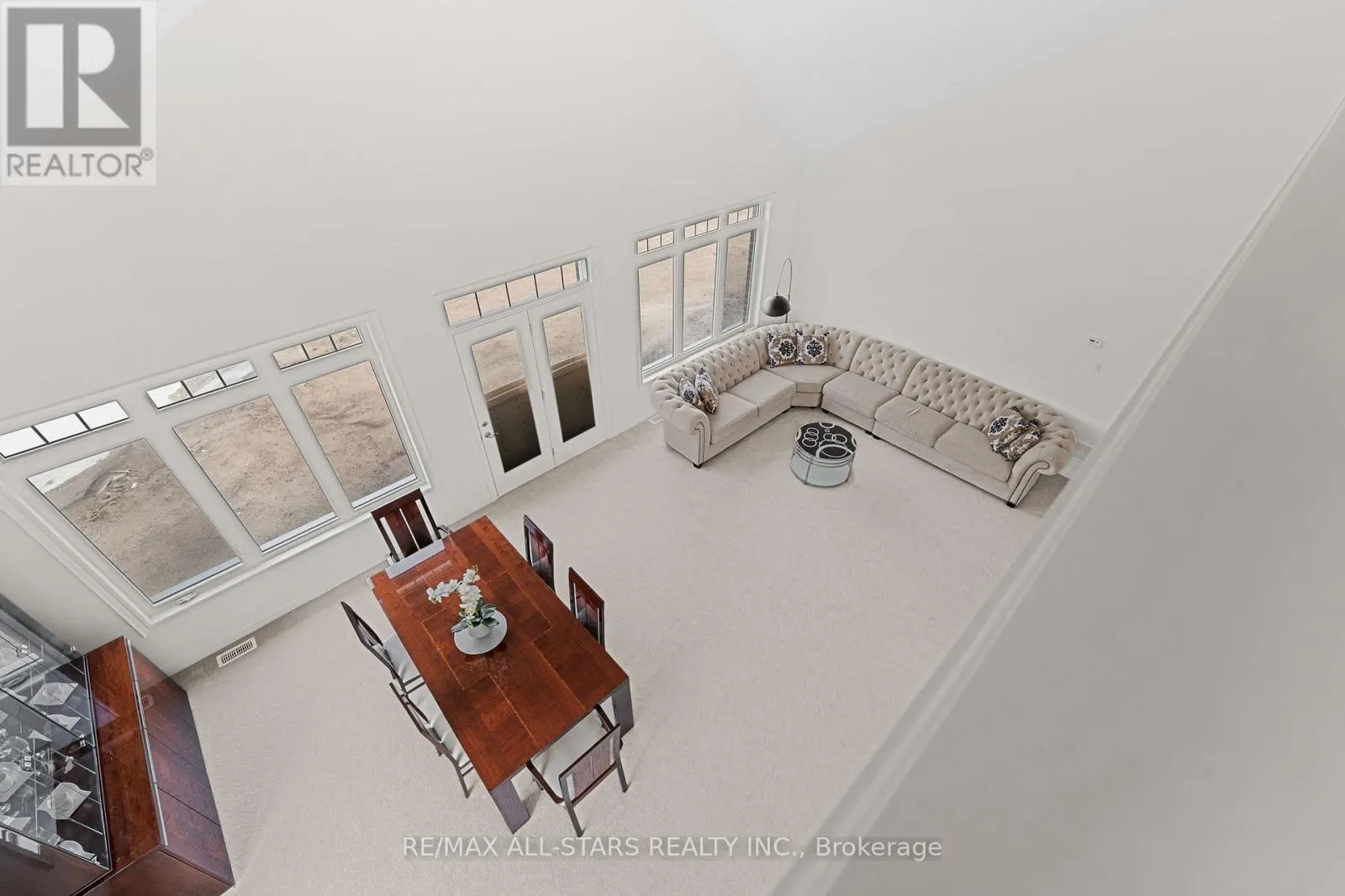 4 PALMIRA DRIVE