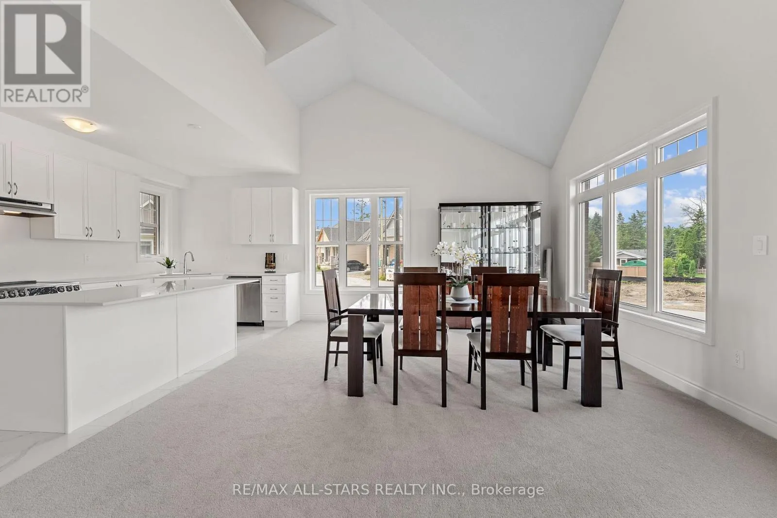 4 PALMIRA DRIVE