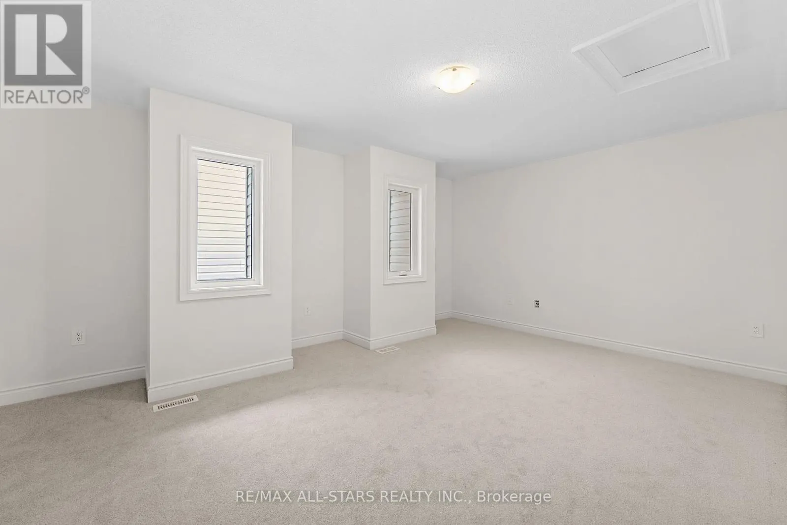 4 PALMIRA DRIVE
