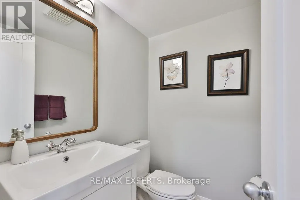 46 LUCENA CRESCENT