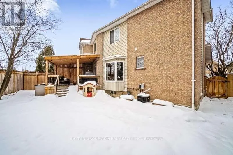 361 RIDDELL COURT