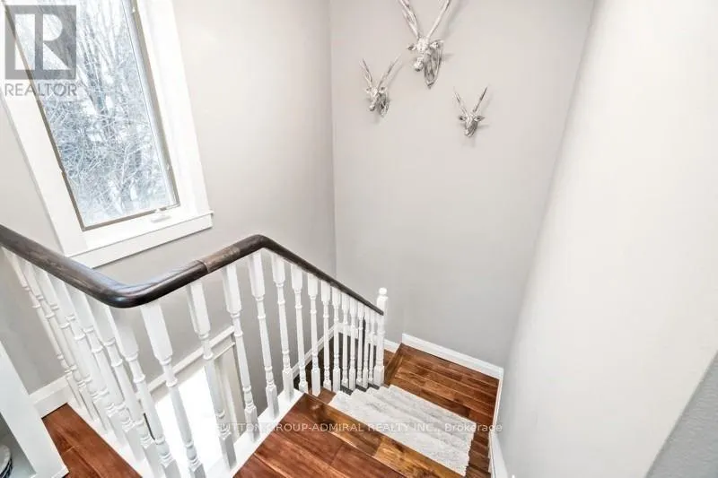 361 RIDDELL COURT