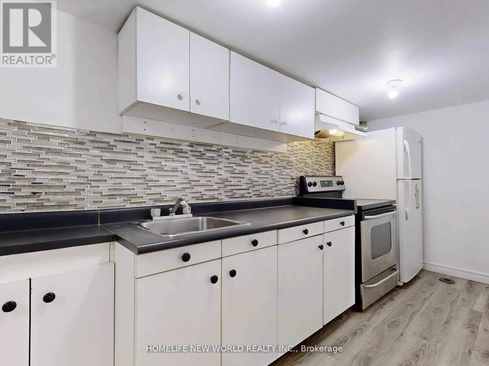 139 GALBRAITH CRESCENT