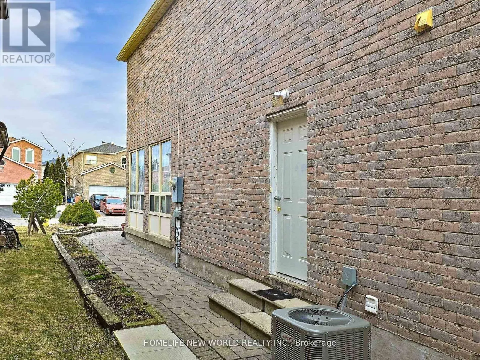139 GALBRAITH CRESCENT