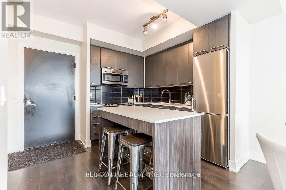 621 - 9471 YONGE STREET