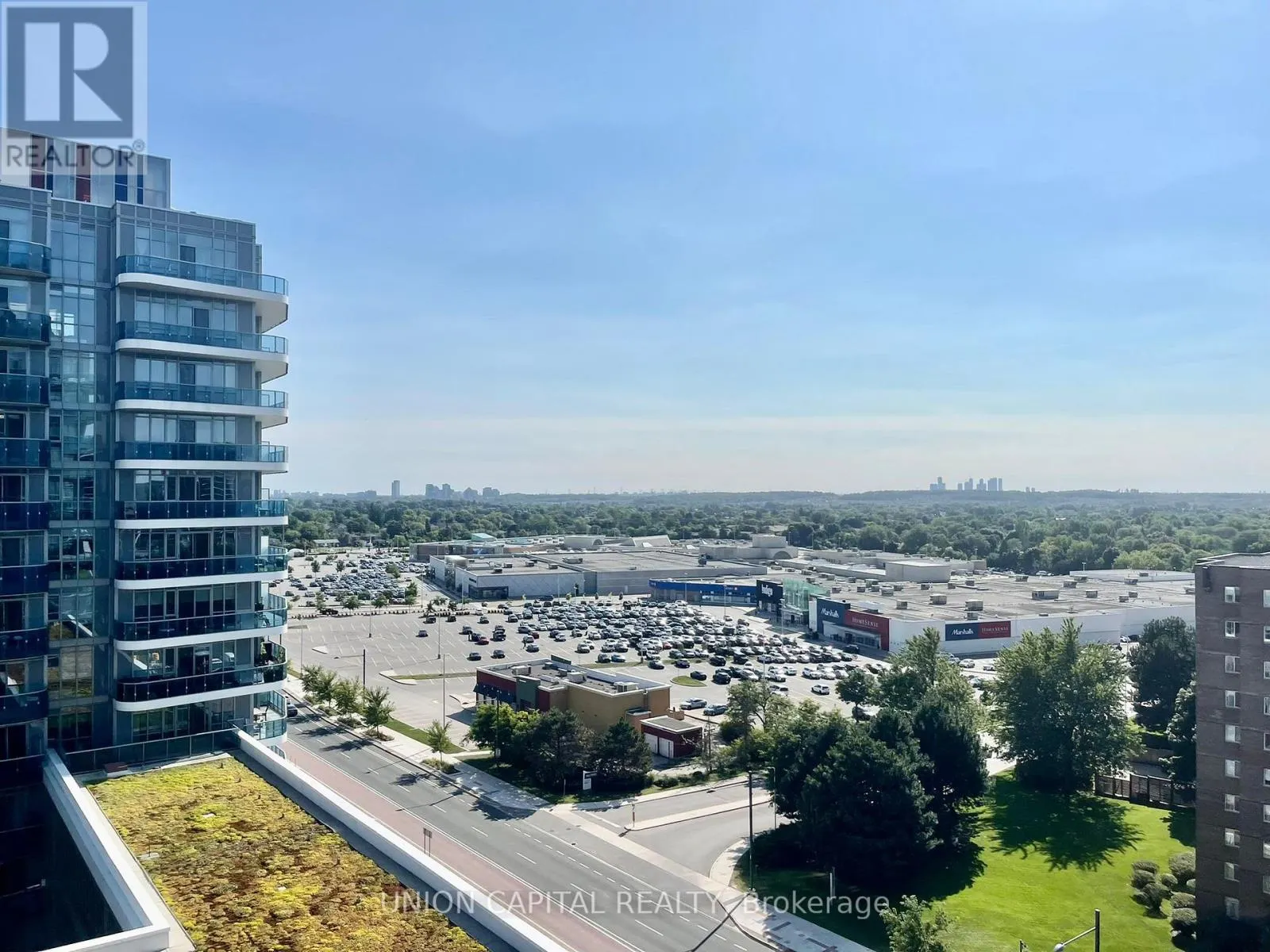 1201 - 9471 YONGE STREET