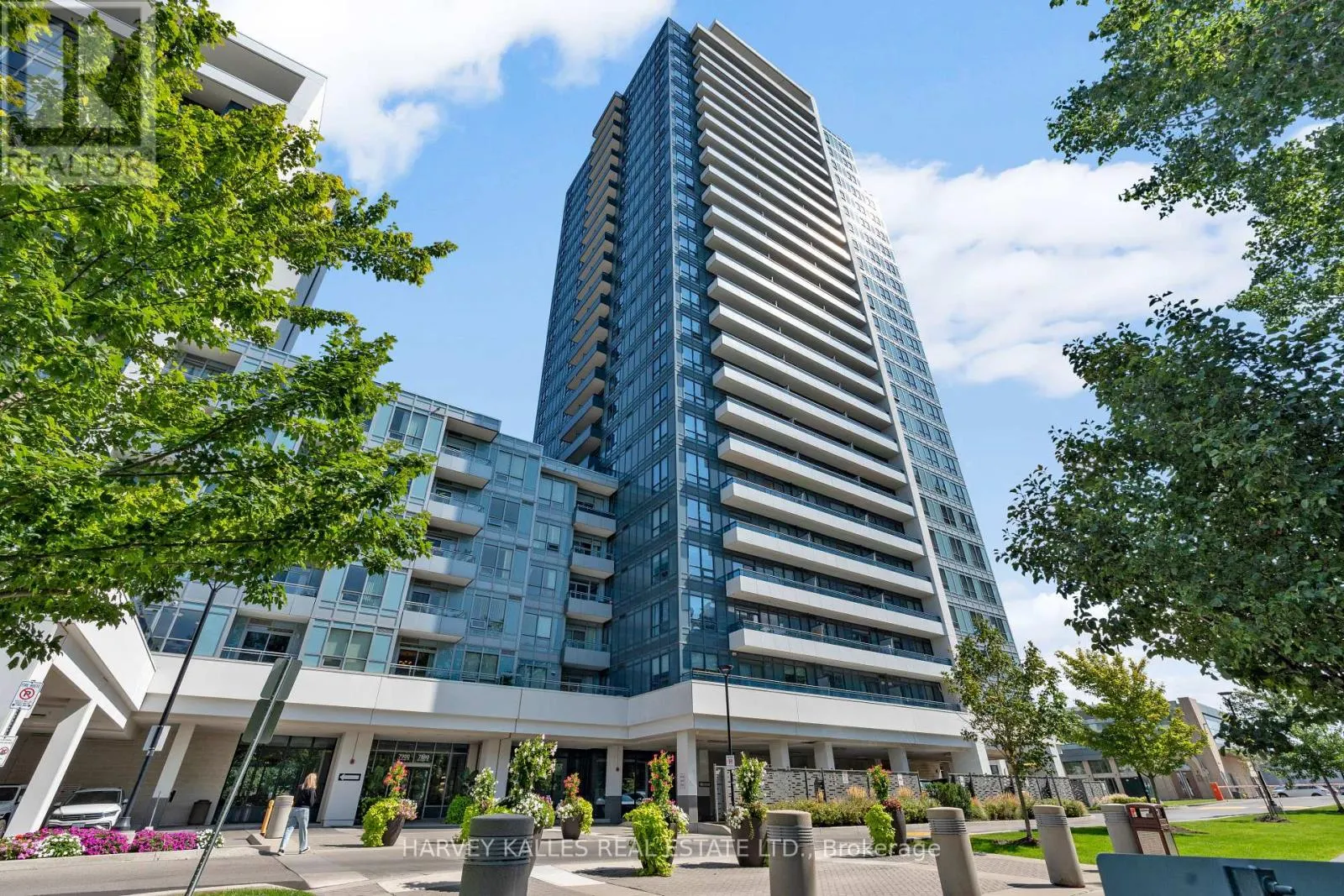 2608 - 7890 BATHURST STREET