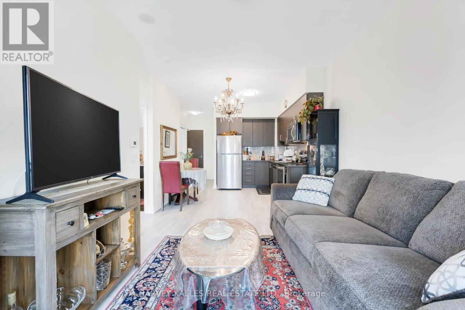 2608 - 7890 BATHURST STREET