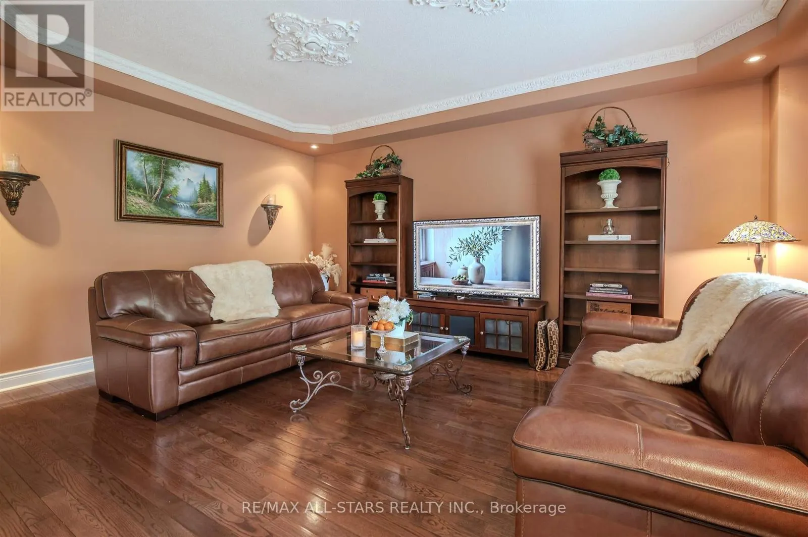125 SECOND AVENUE