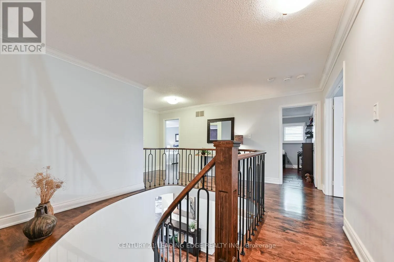 53 MCCARTY CRESCENT