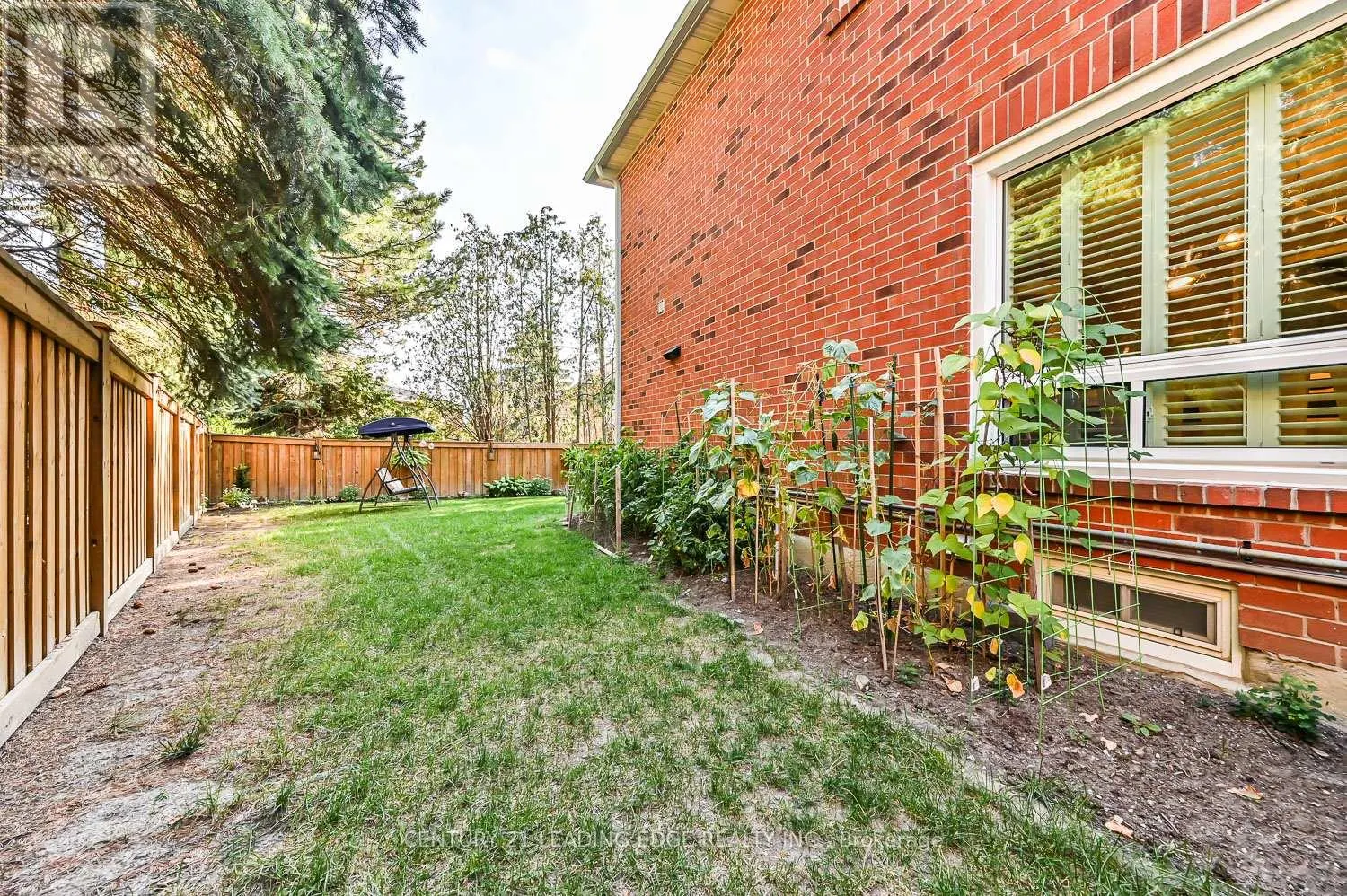 53 MCCARTY CRESCENT