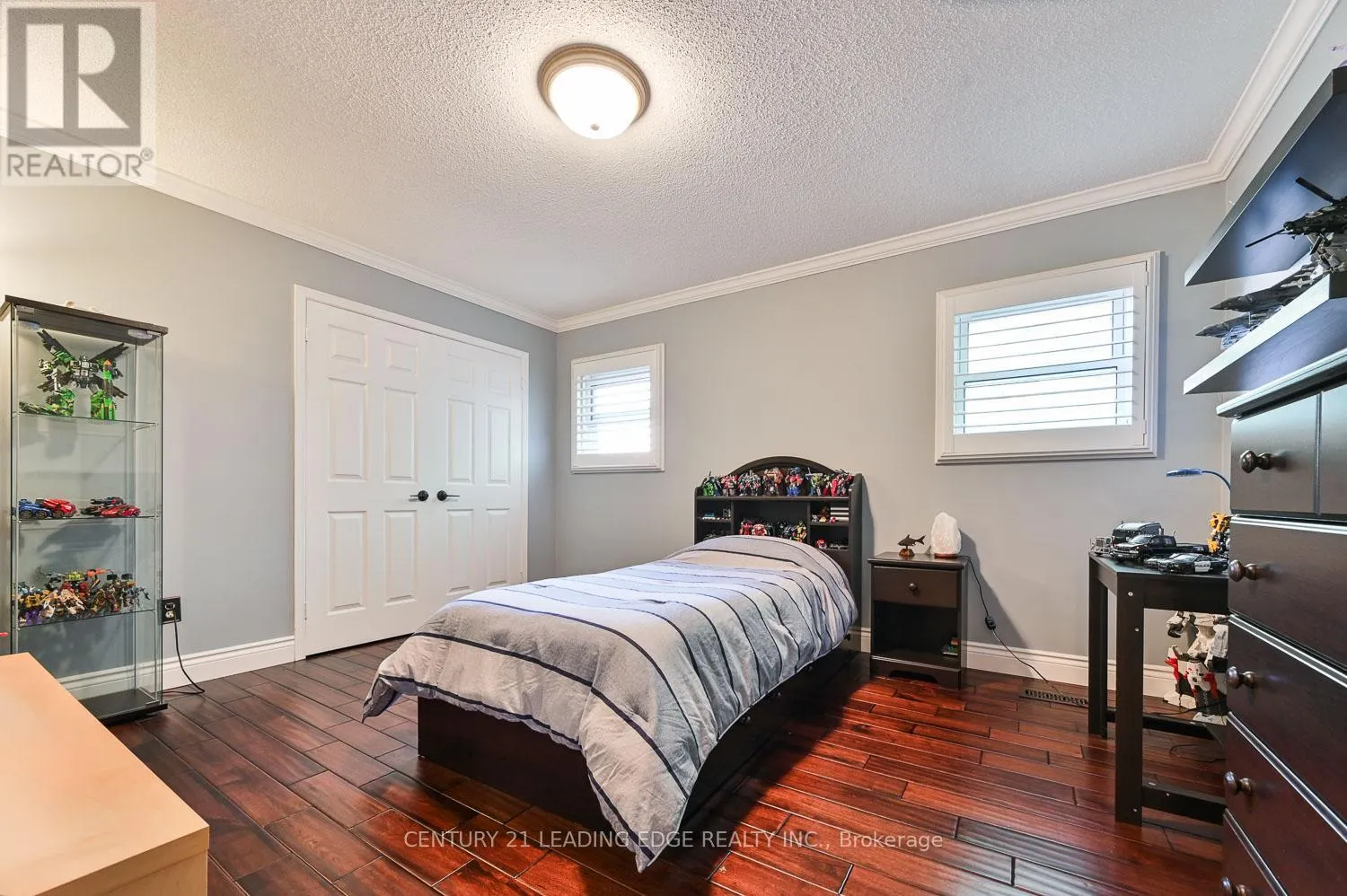 53 MCCARTY CRESCENT