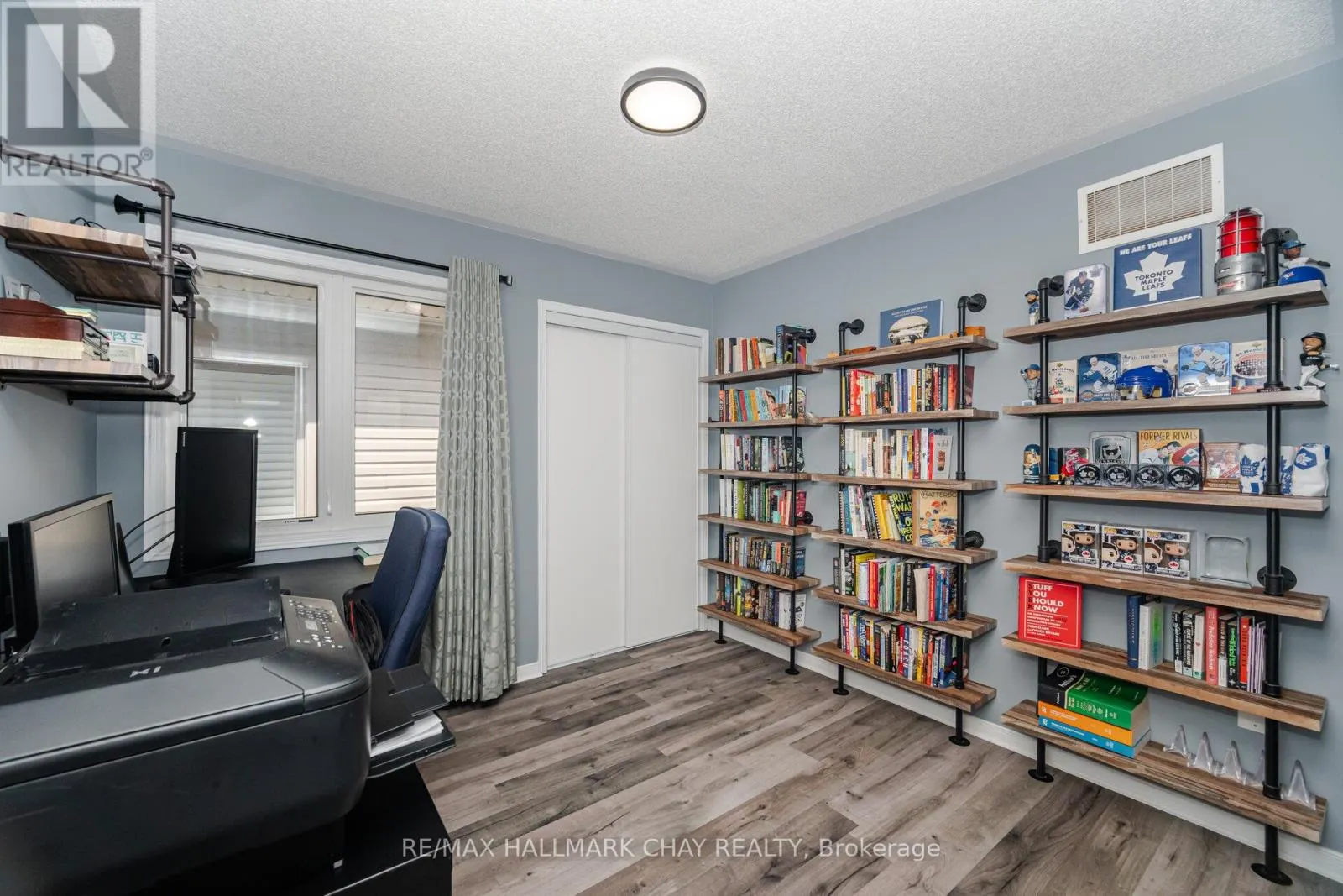 114 CAUTHERS CRESCENT