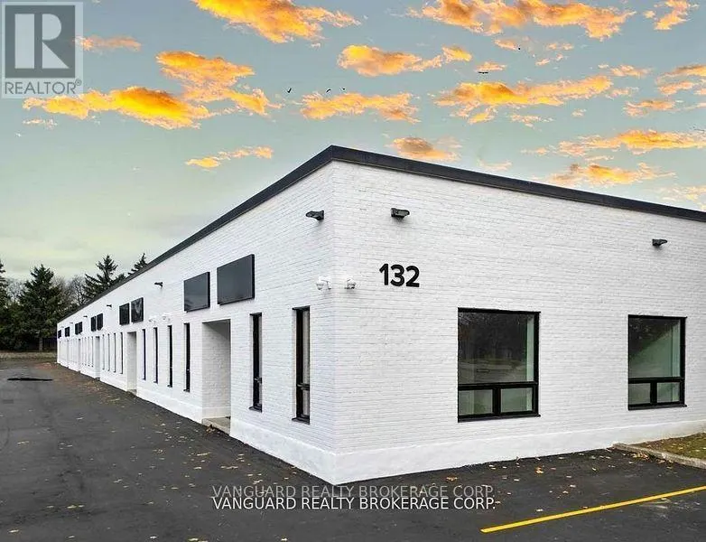 1-2 - 132 JARDIN DRIVE
