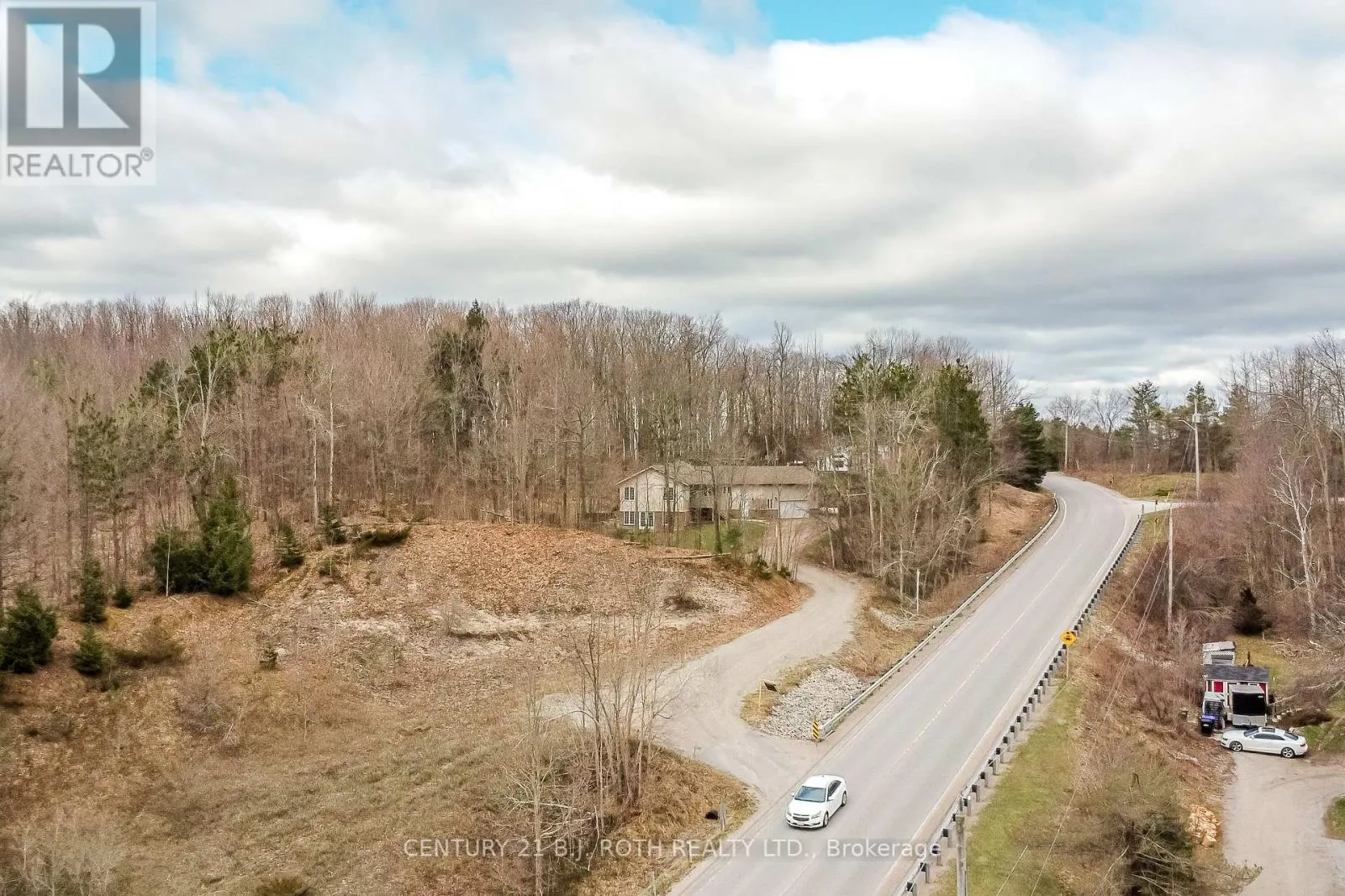 4927 25 SIDE ROAD