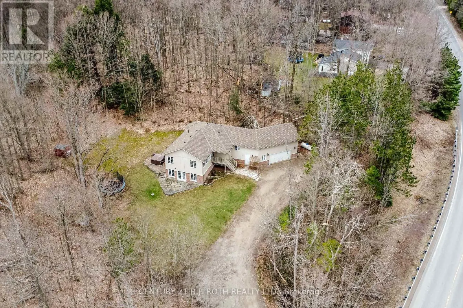 4927 25 SIDE ROAD