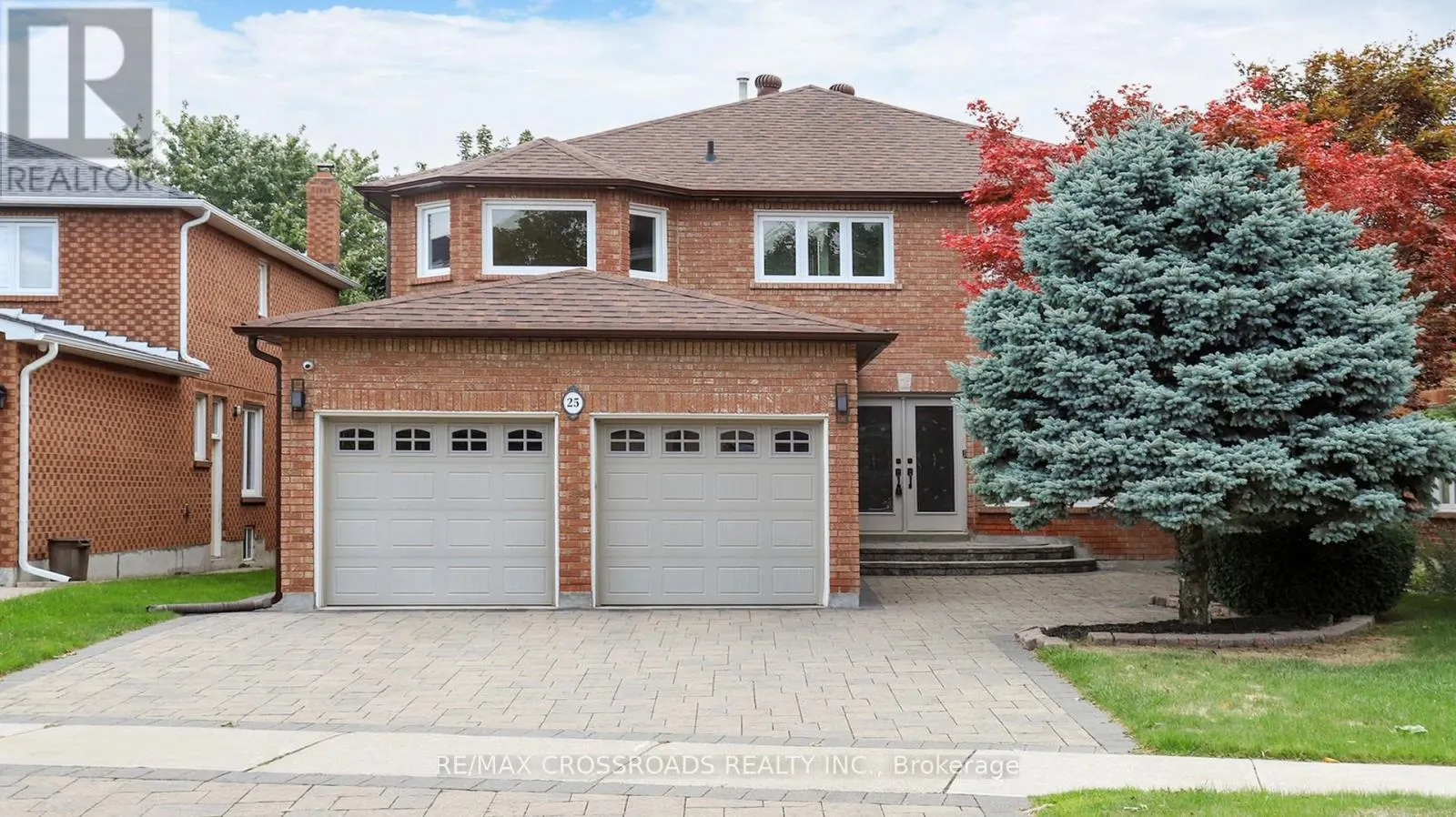 25 STRATHEARN AVENUE