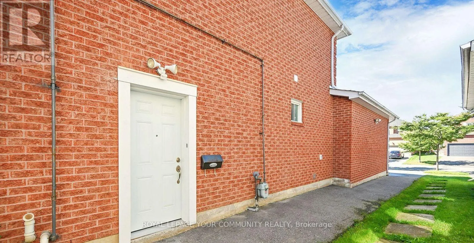 BASEMENT - 19 MOUNTBATTEN ROAD