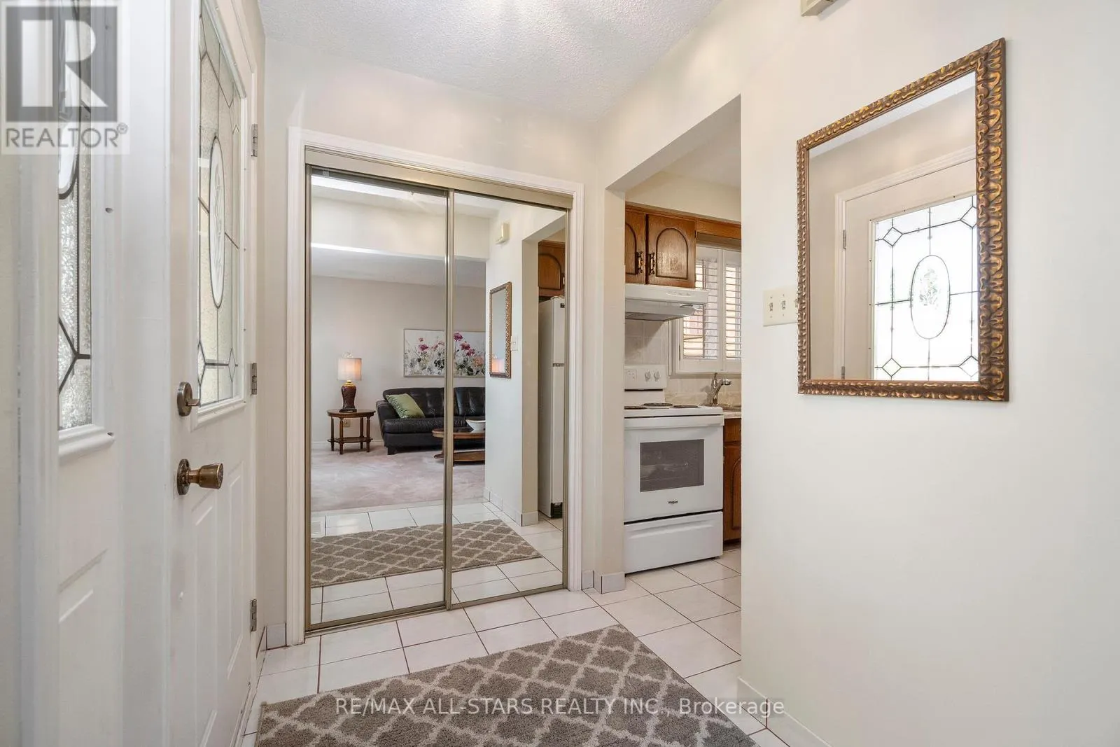 14 BARRINGTON CRESCENT