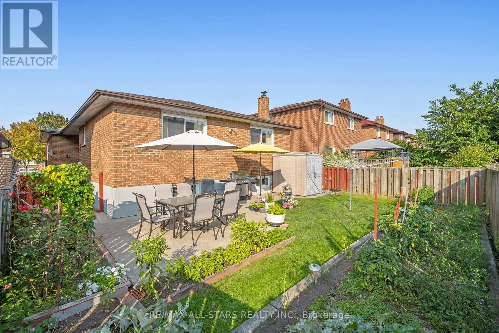 14 BARRINGTON CRESCENT