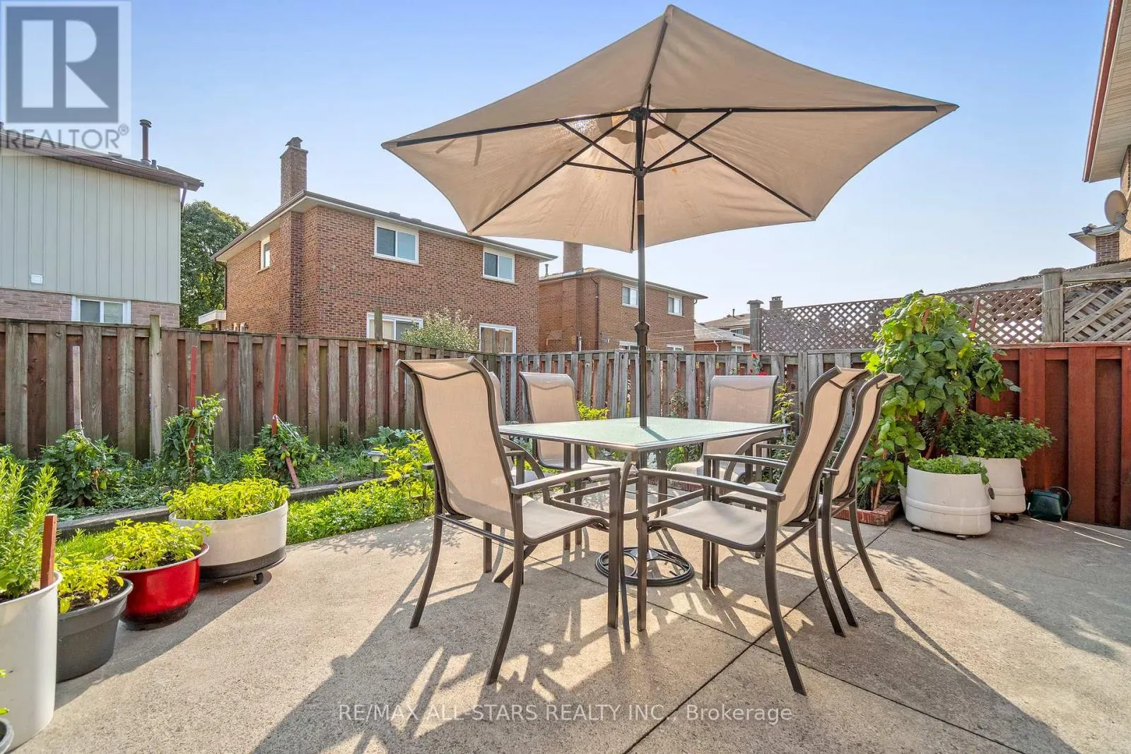 14 BARRINGTON CRESCENT