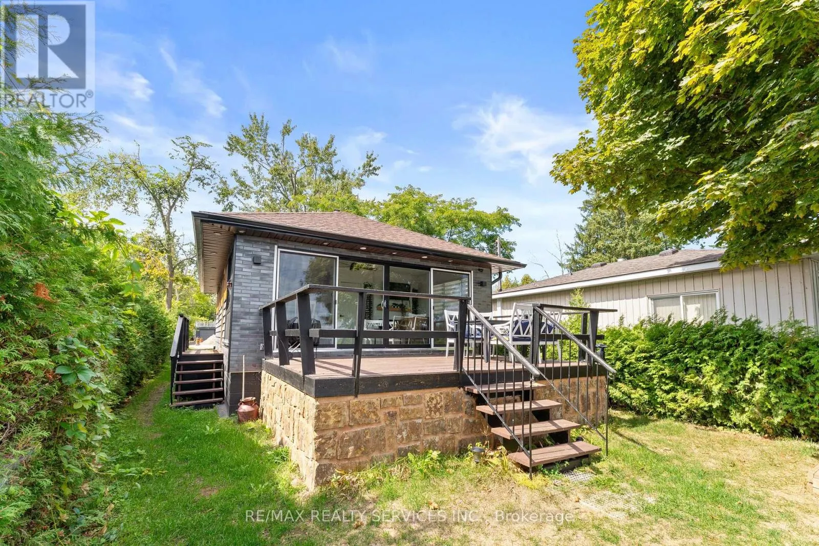 2305 CRYSTAL BEACH ROAD