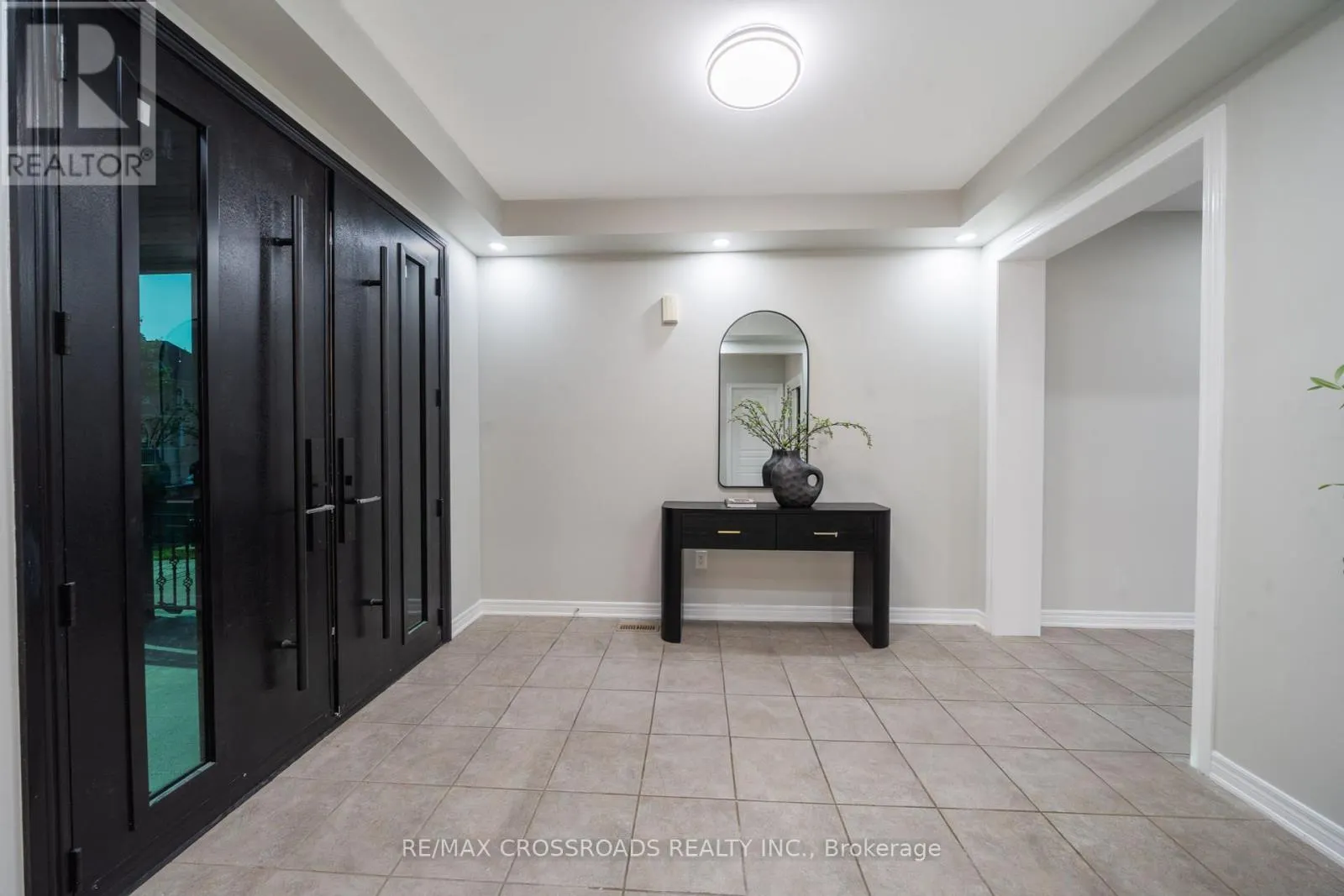 213 RIVERWALK DRIVE