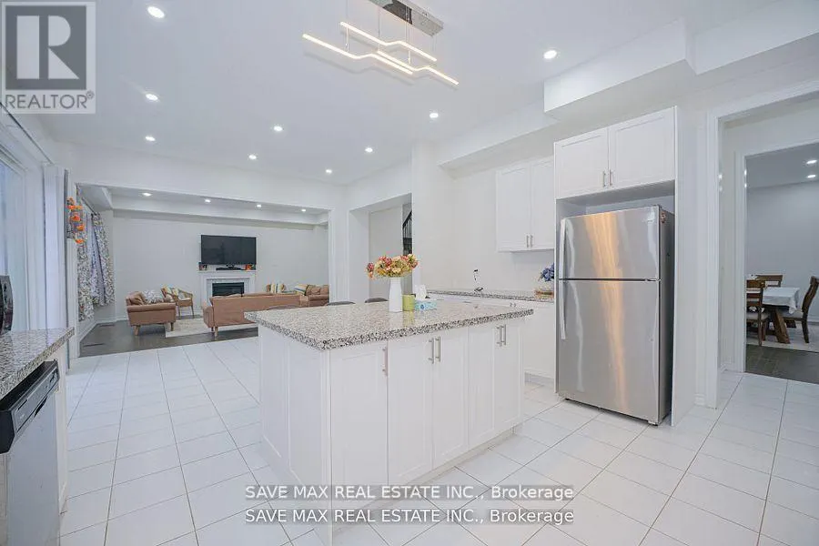 1615 CORSAL COURT