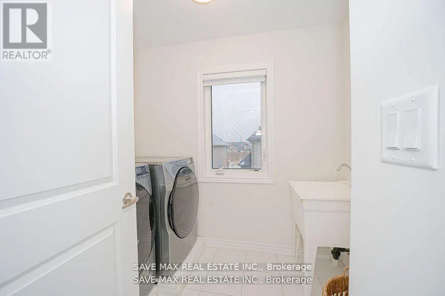 1615 CORSAL COURT