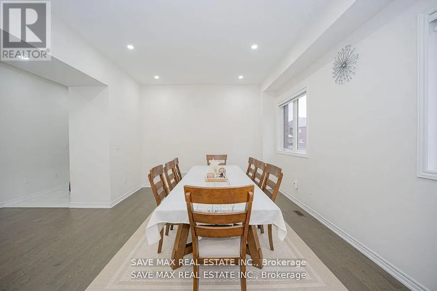1615 CORSAL COURT