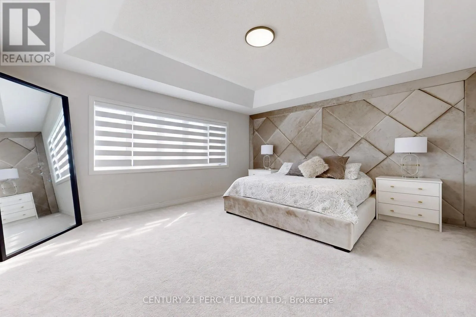 23 SAM BATTAGLIA CRESCENT