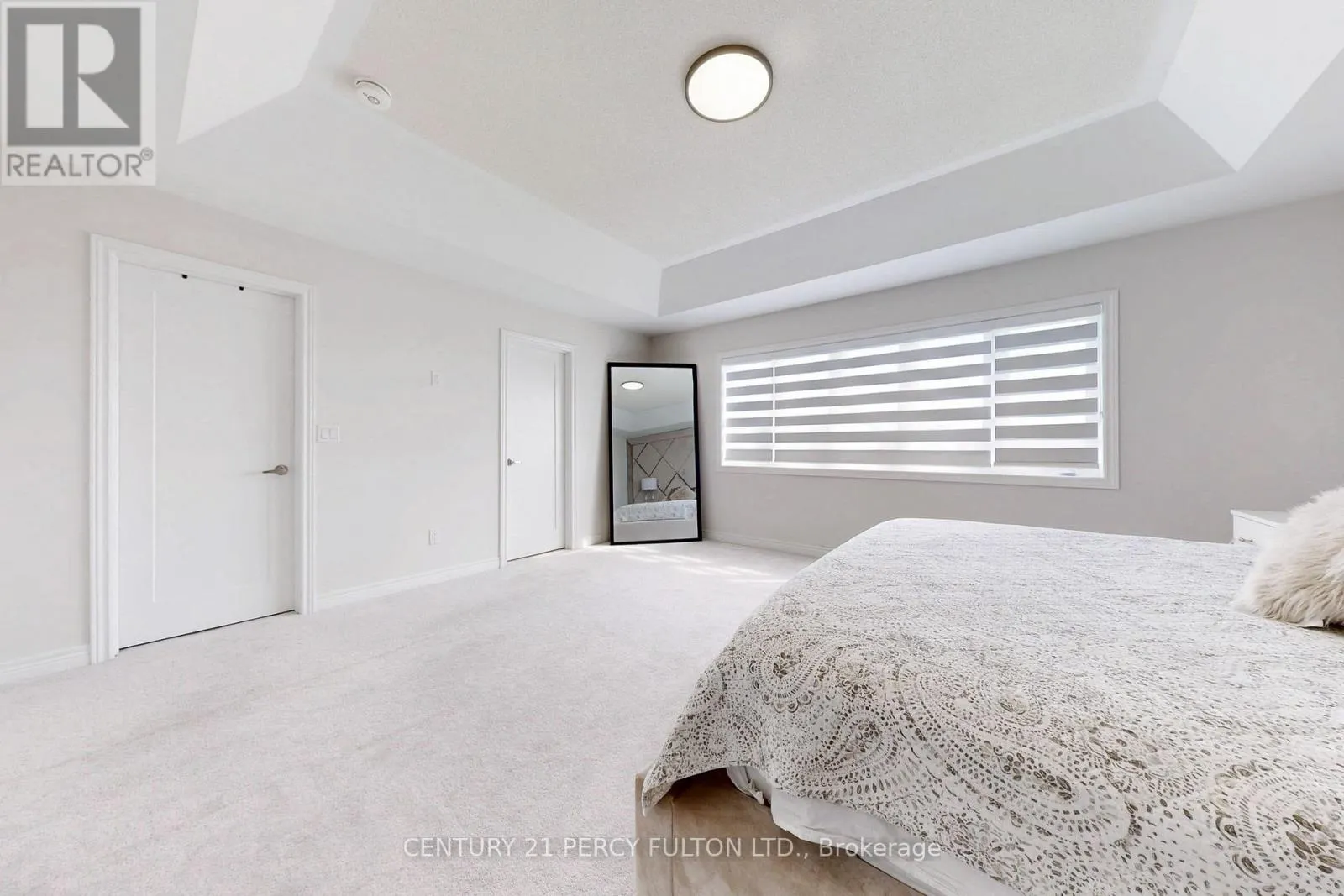 23 SAM BATTAGLIA CRESCENT
