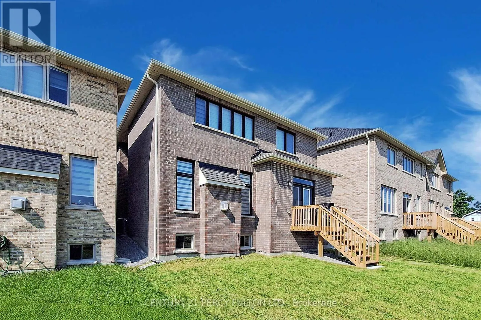 23 SAM BATTAGLIA CRESCENT