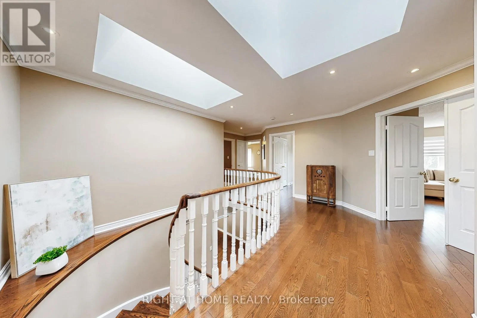 179 STRATHEARN AVENUE