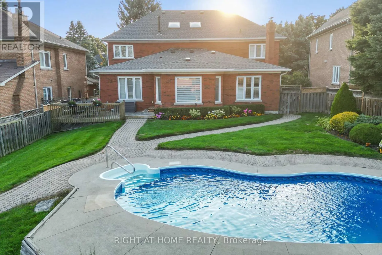 179 STRATHEARN AVENUE