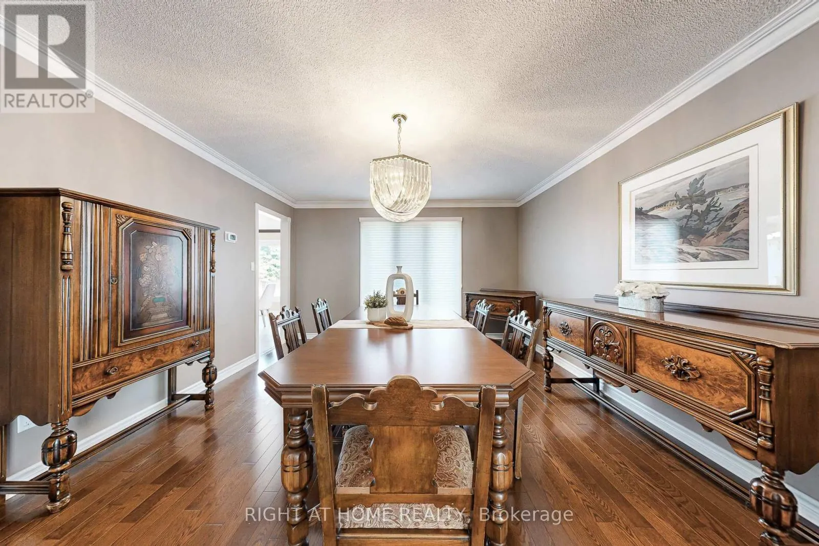 179 STRATHEARN AVENUE