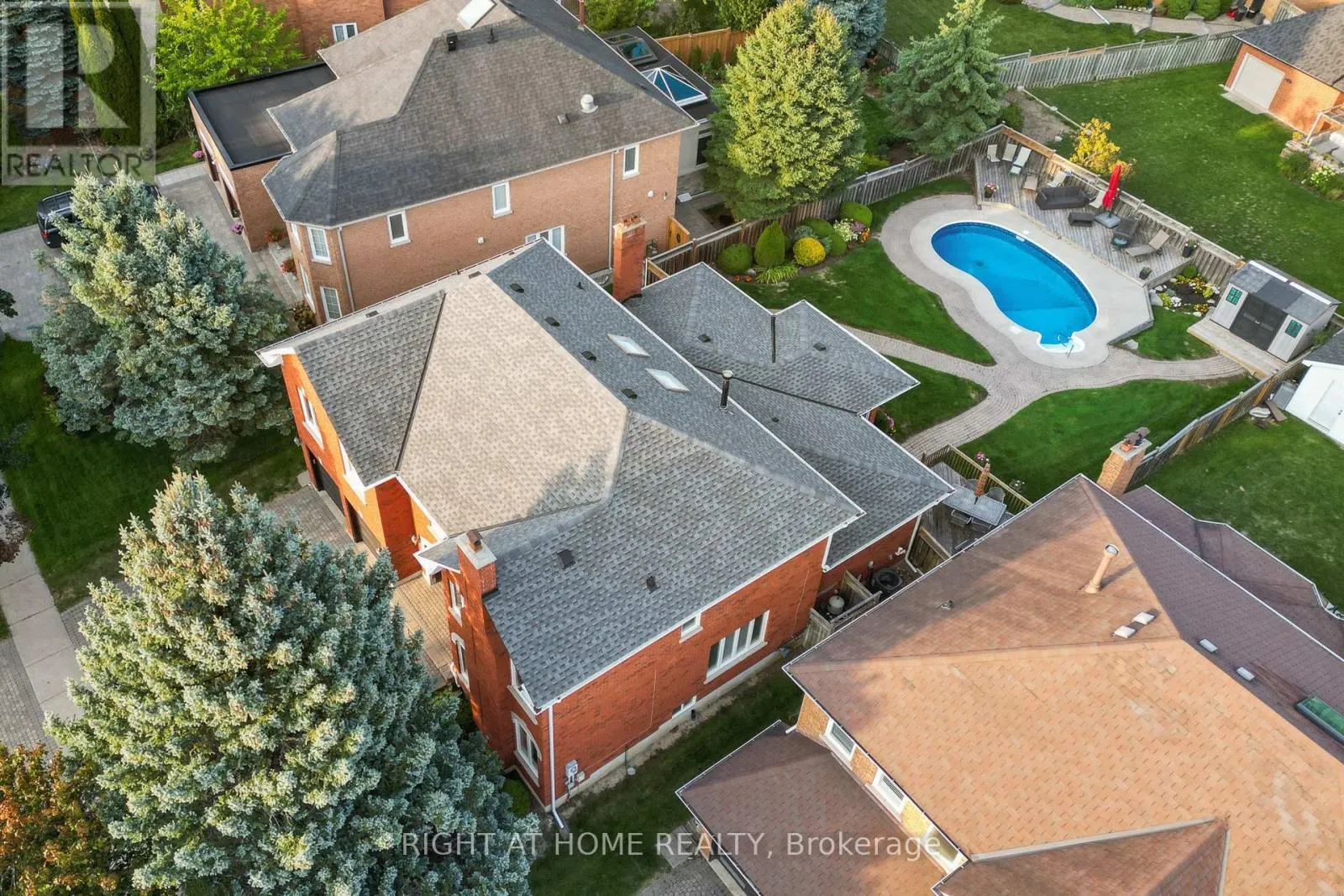 179 STRATHEARN AVENUE