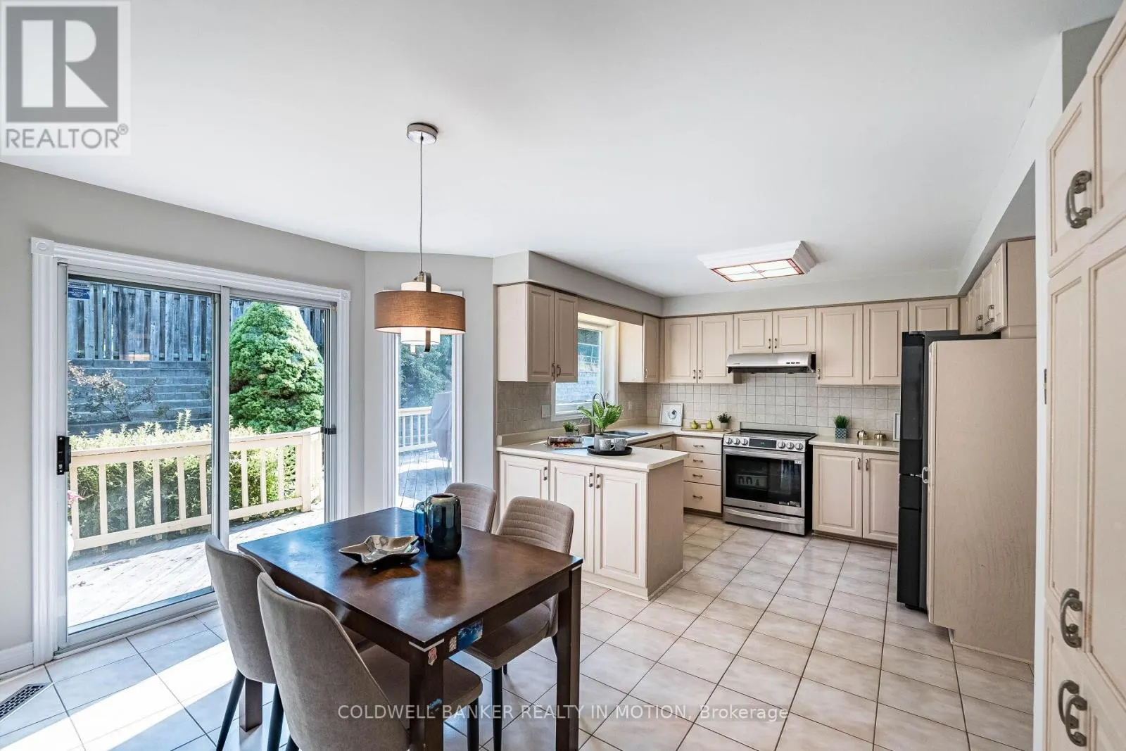 9 BUTTONFIELD ROAD