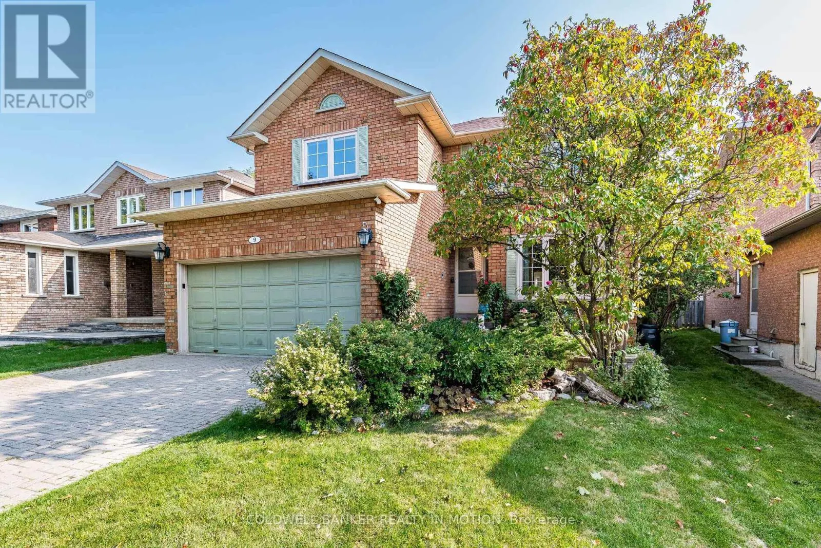 9 BUTTONFIELD ROAD