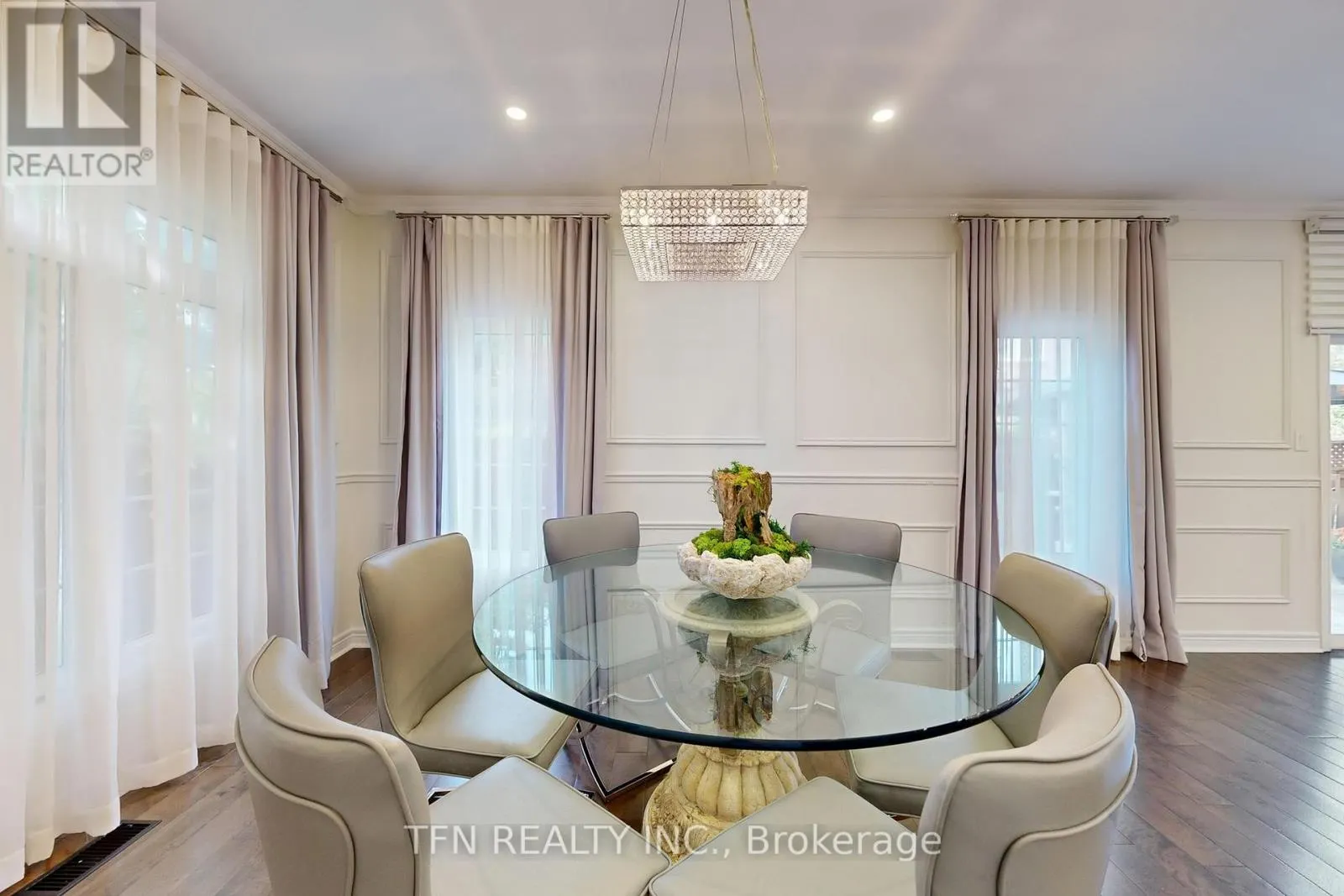 177 BENTOAK CRESCENT