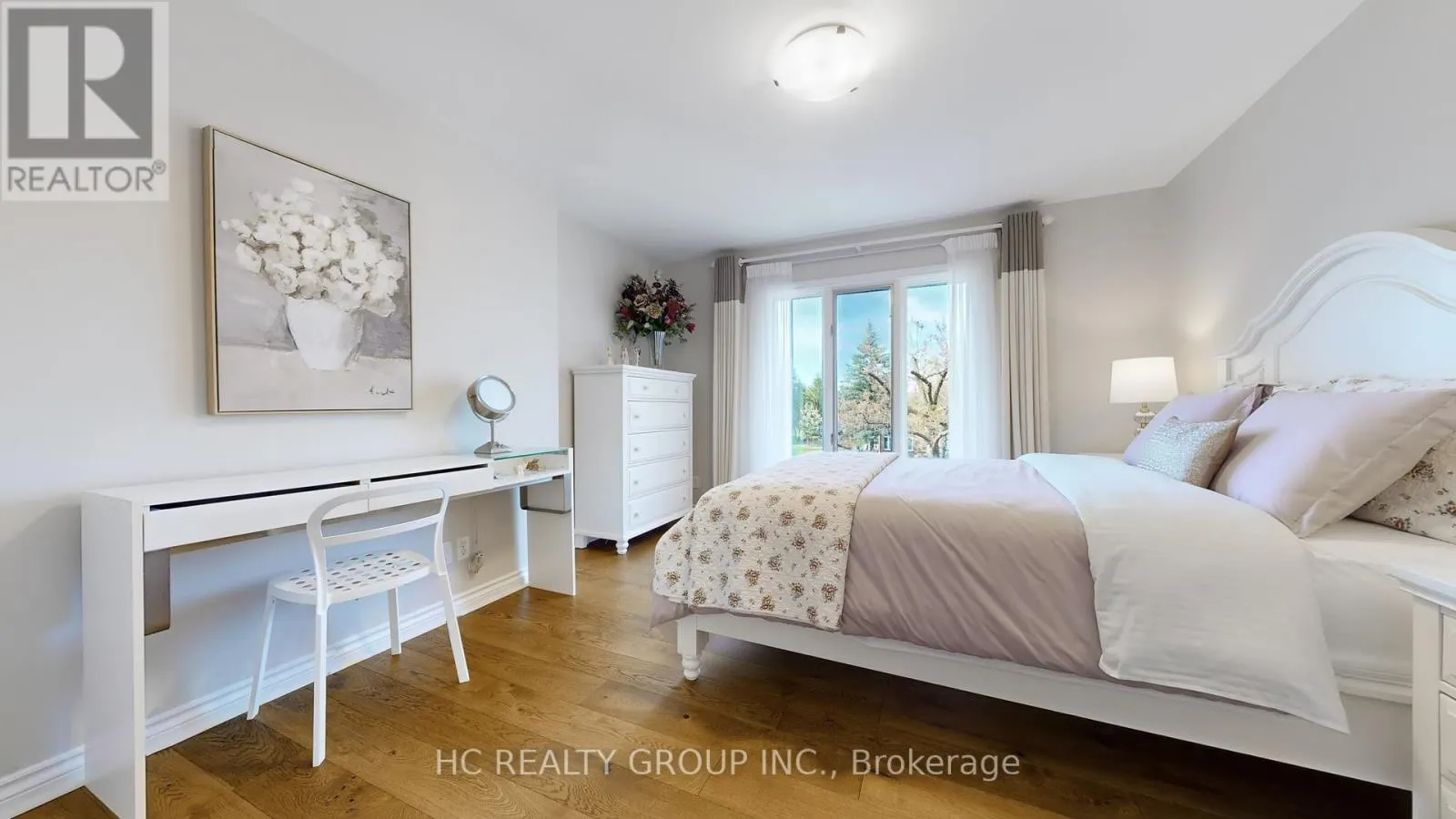 2 GLENRIDGE DRIVE